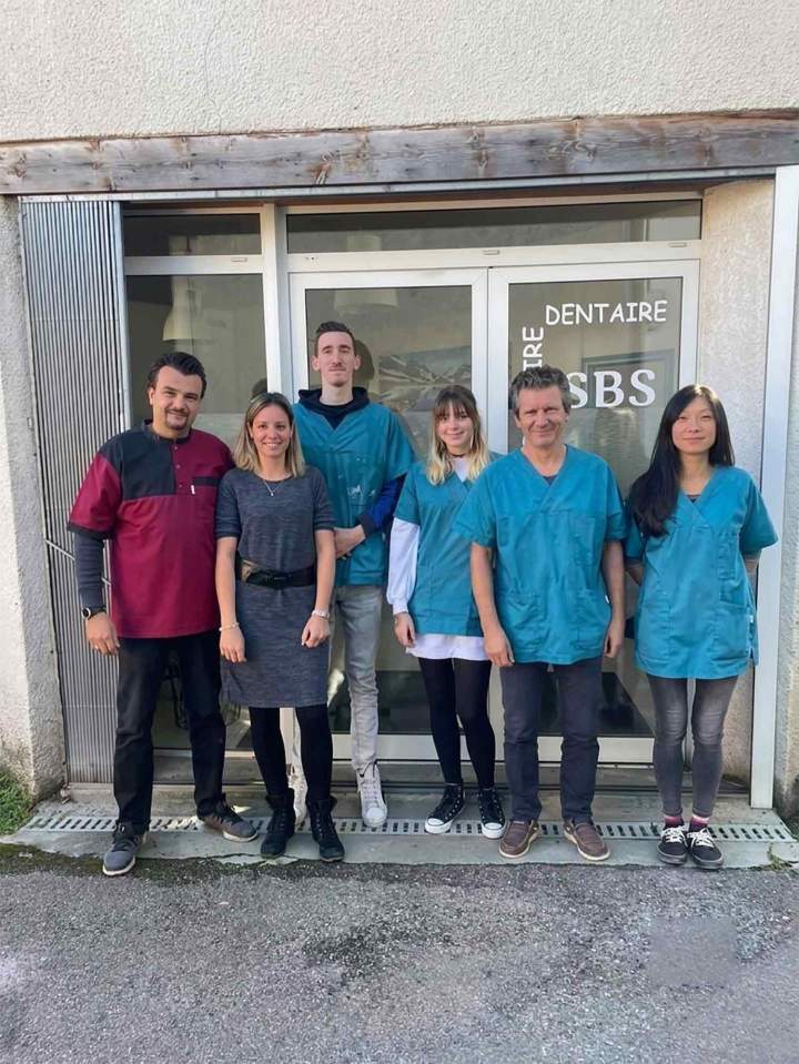 Equipe de prothésistes dentaires Toulouse